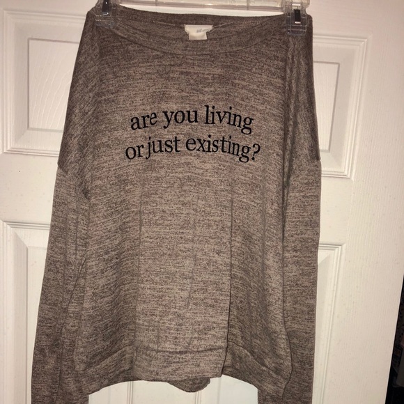 Wet Seal Tops - Cold shoulder casual top